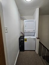 1029 Fanshawe St, Unit 2nd FLOOR in Philadelphia, PA - Building Photo - Building Photo