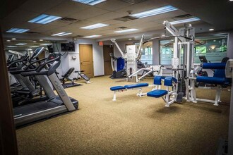 400 N Richmond St, Unit 210 in Appleton, WI - Foto de edificio - Building Photo