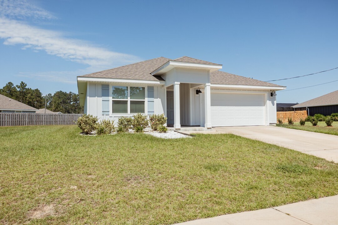 3578 Sugar Maple Ln in Crestview, FL - Building Photo