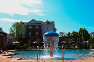 Marshall Springs at Gayton West in Glen Allen, VA - Foto de edificio - Building Photo