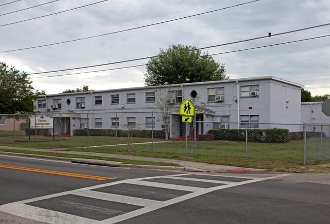 Taylor Apartments in Apopka, FL - Foto de edificio - Building Photo