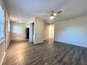 Raven at The Palms in Pinellas Park, FL - Foto de edificio - Building Photo