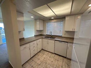 1815 14th Ave, Unit 9 in Seattle, WA - Building Photo - Building Photo