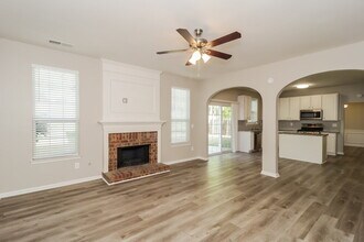 428 Holland Springs Dr NW in Powder Springs, GA - Building Photo - Building Photo