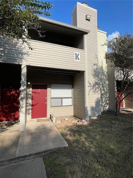 1902 Dartmouth St, Unit K2 in College Station, TX - Foto de edificio
