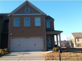 2364 Attewood Dr in Buford, GA - Building Photo