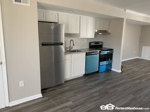 18 Johnson Pl in Annapolis, MD - Building Photo - Building Photo