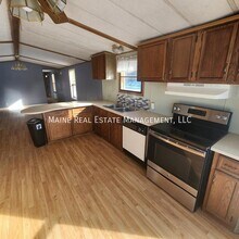 3 Bearberry Rd in Franklin, ME - Building Photo - Building Photo