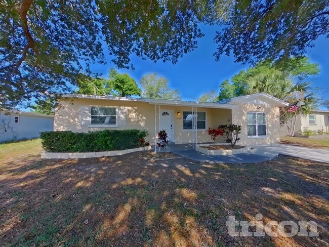 property at 11158 109th Way N