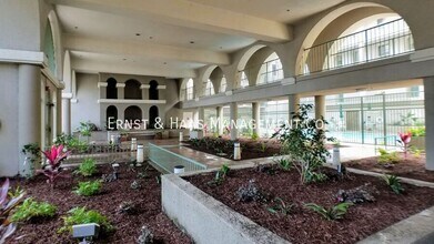 555 Maine Ave in Long Beach, CA - Building Photo - Building Photo