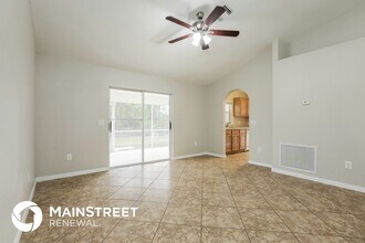 944 Berg St E in Lehigh Acres, FL - Building Photo - Building Photo