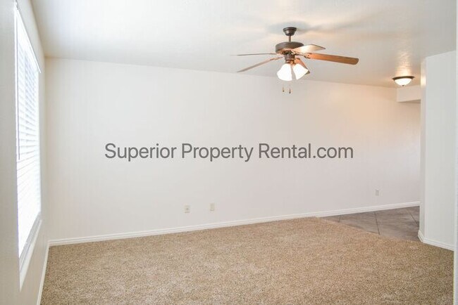 450 W 200 S in Washington, UT - Building Photo - Building Photo