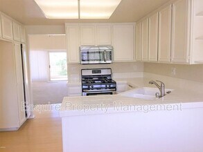 5966 Paseo Encantada in Camarillo, CA - Building Photo - Building Photo