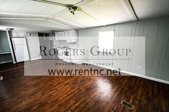 65 Mark St in Franklinton, NC - Building Photo - Building Photo