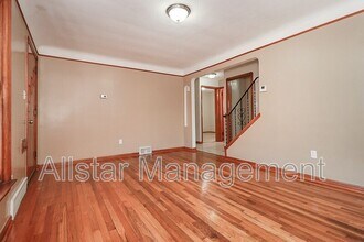 6207 Gerald Ave in Parma, OH - Building Photo - Building Photo