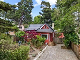 86 Santa Fe St in Carmel By The Sea, CA - Building Photo