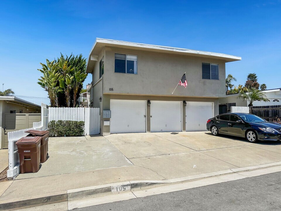 105 Avenida Carmelo-Unit -A in San Clemente, CA - Building Photo