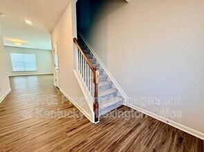 1524 Hayfield Flt in Lexington, KY - Building Photo - Building Photo