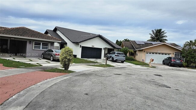 14480 SW 111th Terrace in Miami, FL - Building Photo - Building Photo