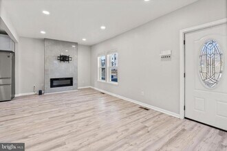 3809 W Cold Spring Ln in Baltimore, MD - Building Photo - Building Photo