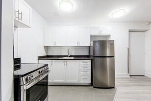 Biggin Court Apartments in Toronto, ON - Building Photo