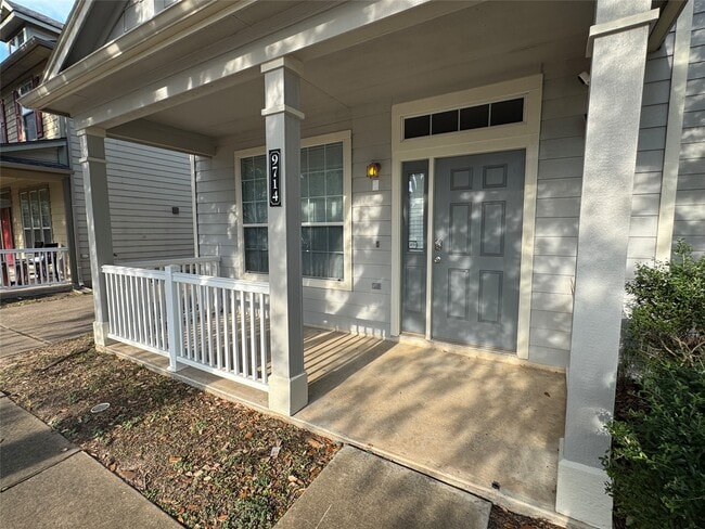 9714 Coyote Creek Dr in Houston, TX - Building Photo - Building Photo