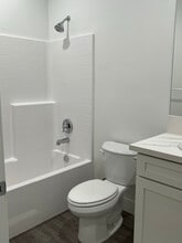5306 Hawkwatch Ln in Bakersfield, CA - Building Photo - Building Photo