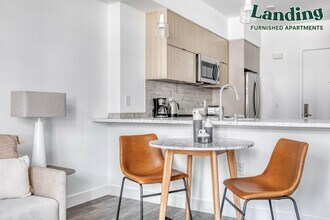 1027 Wilshire Blvd-Unit -0303.1260570 in Los Angeles, CA - Foto de edificio - Building Photo