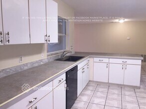 2401 Bel Air Cir in Kissimmee, FL - Building Photo - Building Photo