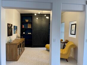 525 N Miller Rd, Unit 205 in Scottsdale, AZ - Building Photo - Building Photo