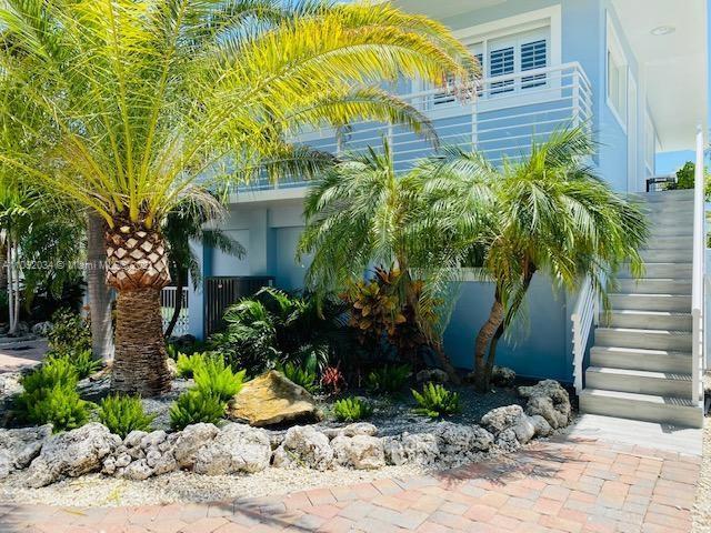 203 Atlantic Blvd in Key Largo, FL - Building Photo - Building Photo