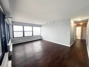 3410 N Lake Shore Dr in Chicago, IL - Building Photo - Building Photo