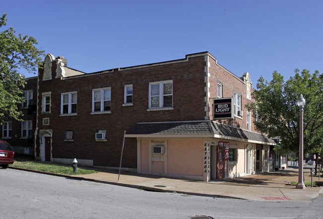 4251-4255 S Kingshighway Blvd in St. Louis, MO - Building Photo - Building Photo
