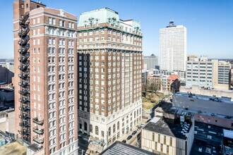 Goodwyn Condominiums in Memphis, TN - Foto de edificio - Building Photo