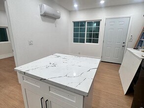 768 Grogan Ct, Unit 766 in San Diego, CA - Building Photo - Building Photo