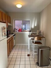 58 Selkirk Rd, Unit 5 in Boston, MA - Foto de edificio - Building Photo