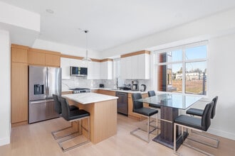 6983-6204 204 St, Unit SI ID1438324P in Langley, BC - Building Photo - Building Photo