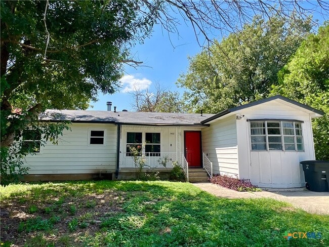 property at 1402 Duvall Dr