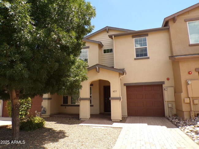 621 Haynes Dr in Clarkdale, AZ - Foto de edificio - Building Photo