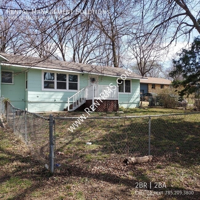 property at 2800 SE Massachusetts Ave