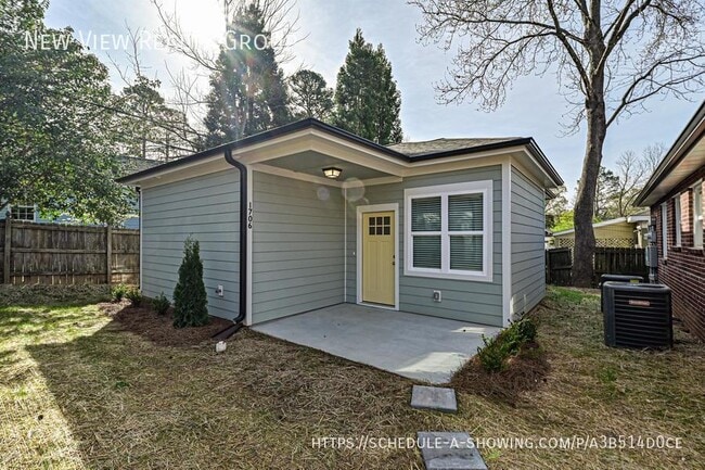 property at 1706 Club Rd