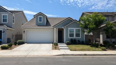 6169 E Vassar Ave in Fresno, CA - Building Photo - Building Photo
