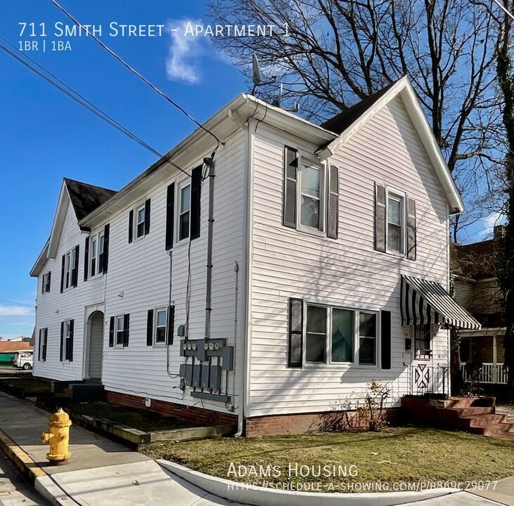711 Smith St in Salisbury, MD - Foto de edificio