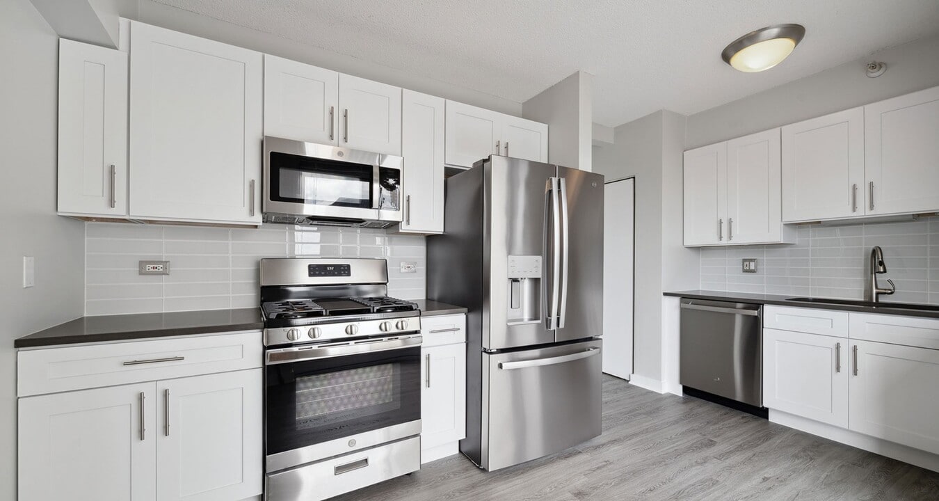 601 N State St in Chicago, IL - Foto de edificio