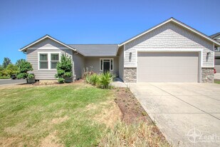 10800 NE 104th Cir in Vancouver, WA - Building Photo