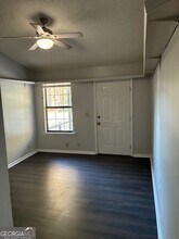 421 W King Ave in Kingsland, GA - Foto de edificio - Building Photo