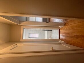 1624 W Sherwin Ave in Chicago, IL - Building Photo - Building Photo