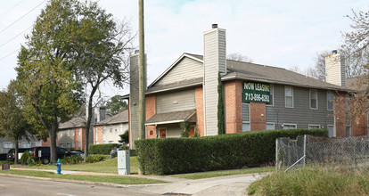 Park at Woodland Trails in Houston, TX - Building Photo - Building Photo