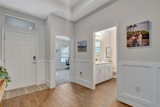 16457 Angel Fish Rd in Oakland, FL - Building Photo - Building Photo