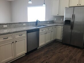 240 Dixie St in Crestview, FL - Building Photo - Building Photo